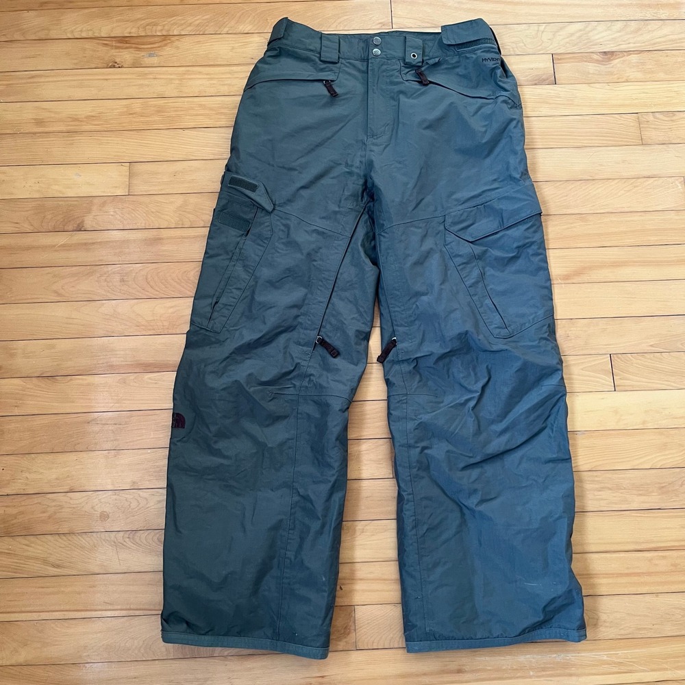 The North Face HyVent Snow Pants Olive Green Mens Cargo Ski Snowboard Pockets